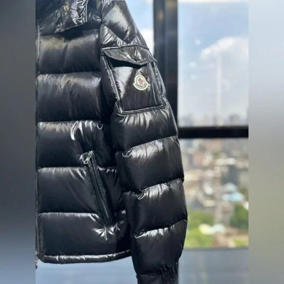 Moncler Maya short down jacket - Picture 5 of 10